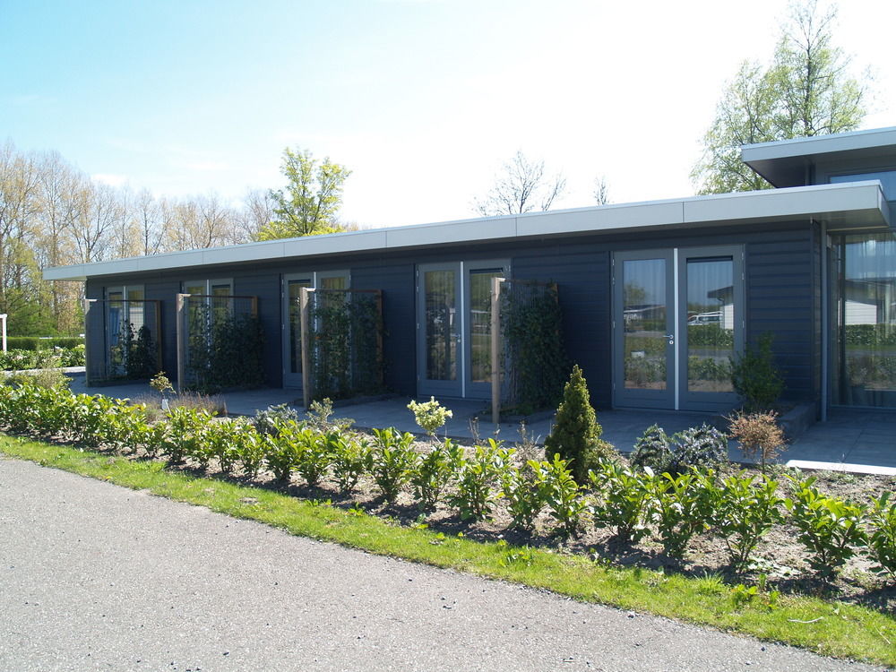 Europarcs De Biesbosch Hotel Willemsdorp Esterno foto